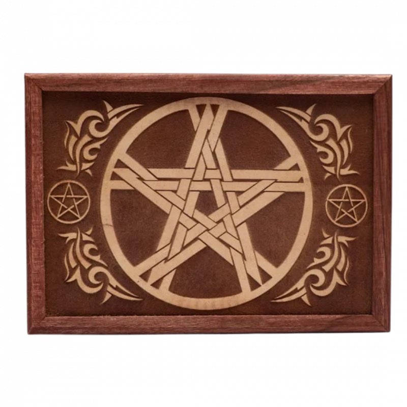 Scatola pentacolo in legno intagliato - 17,5x13x6.5 cm