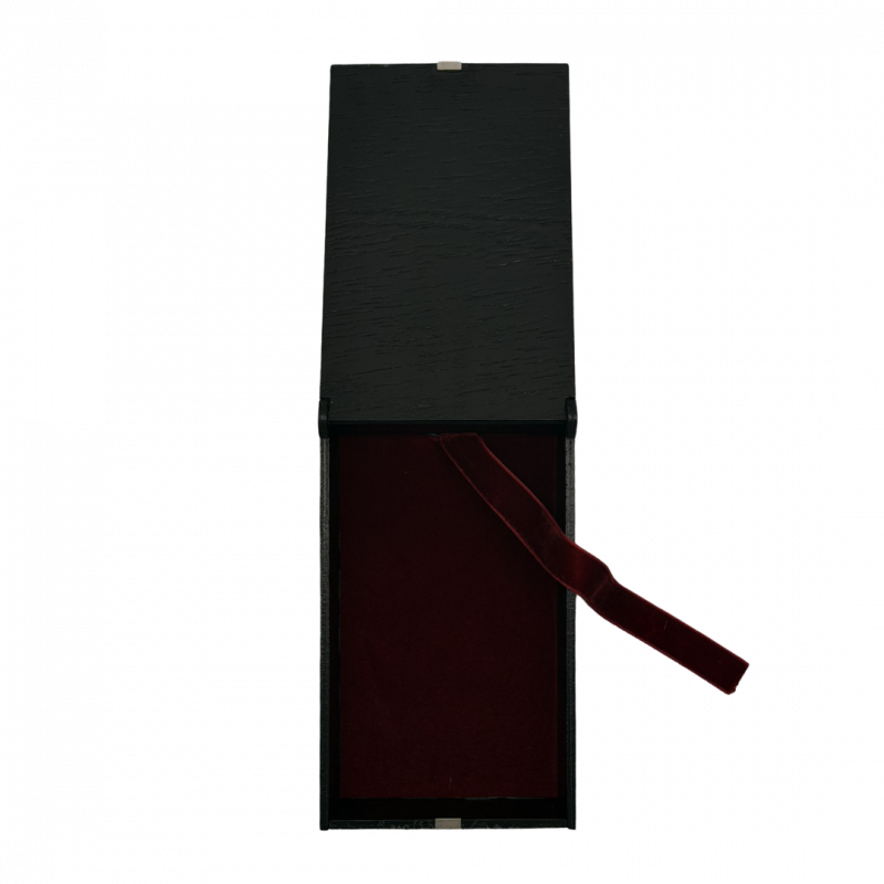 Cofanetto per tarocchi l'appeso in legno inciso nero - 10 x 16 x 5,5 cm