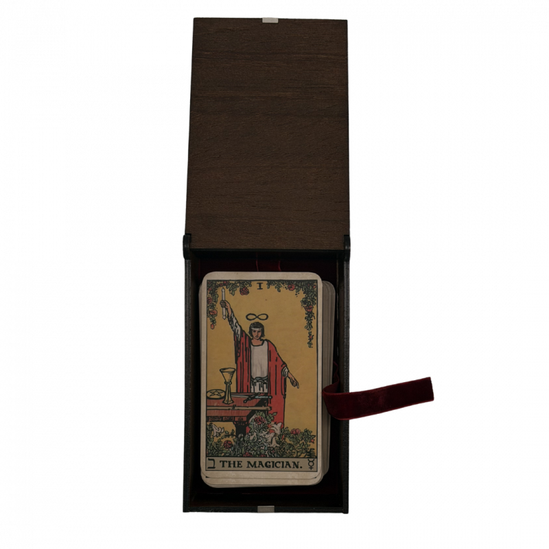 Cofanetto per tarocchi l'appeso in legno inciso marrone - 10 x 16 x 5,5 cm