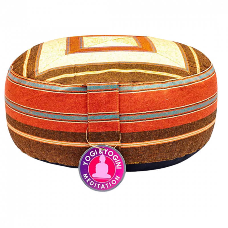 Cuscino zafu crema e arancio in cotone organico con pula di grano - 33x17 cm