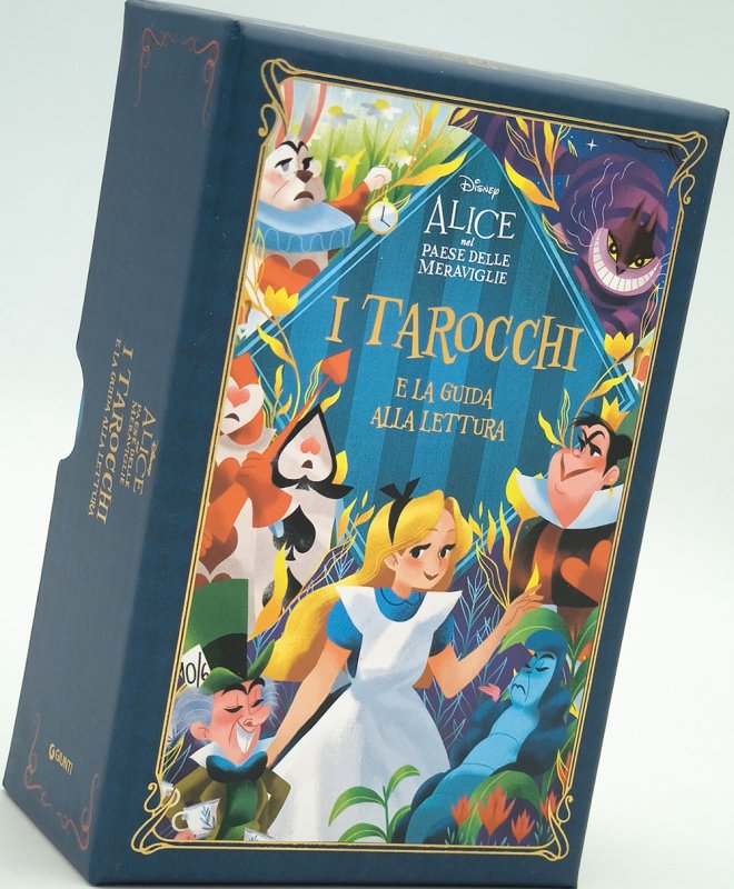 Alice nel Paese delle meraviglie. I tarocchi e la guida alla lettura