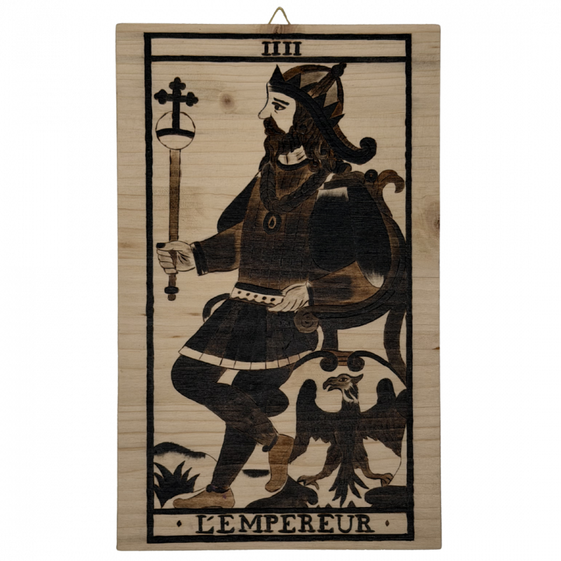 Tavola arcano imperatore artigianale in legno inciso a mano - 30 x 18,5 cm